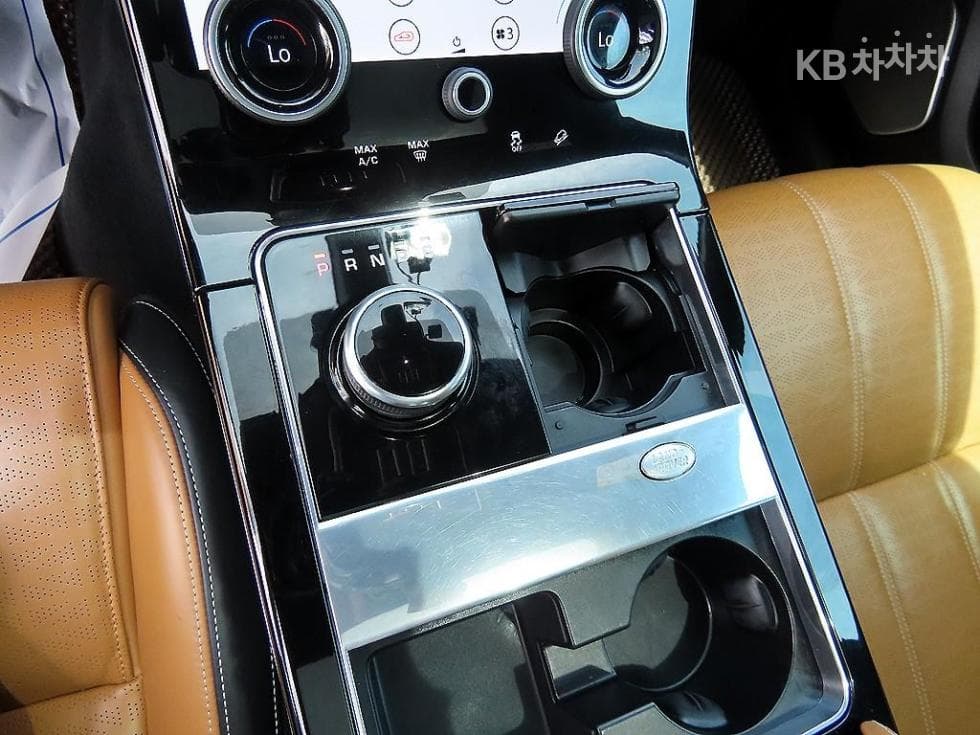 Land Rover Range Rover 벨라3.0 D300 R-Dynamic HSE - 10