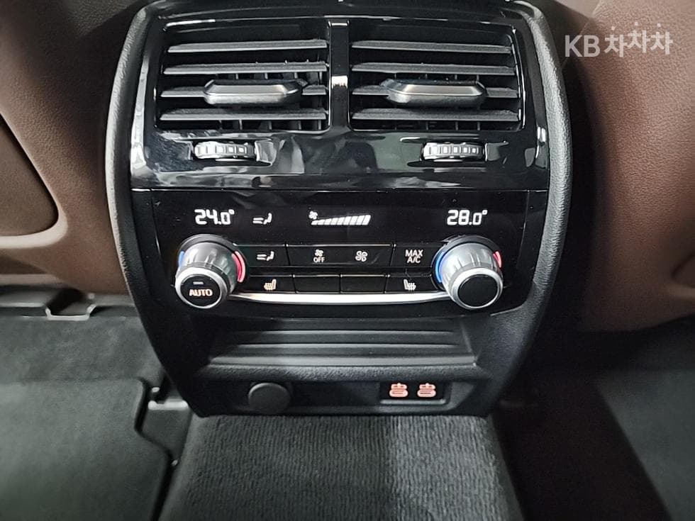 BMW 올Нов5 Серия (G30)530e M Sport - 13