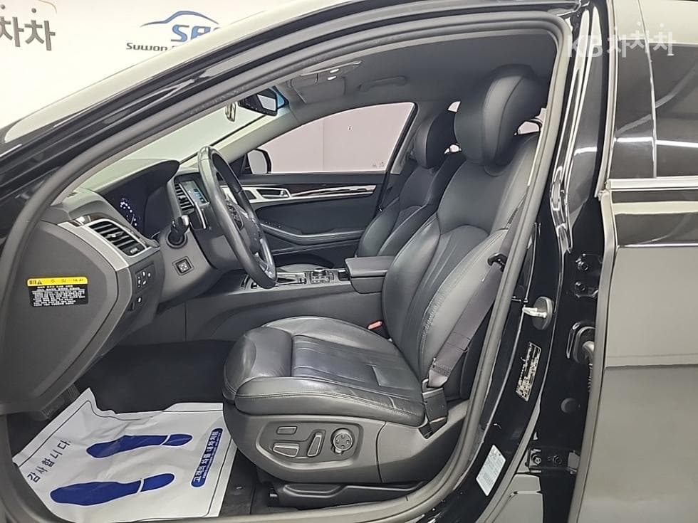 Хюндай ДженезисDHG330 Premium - 11