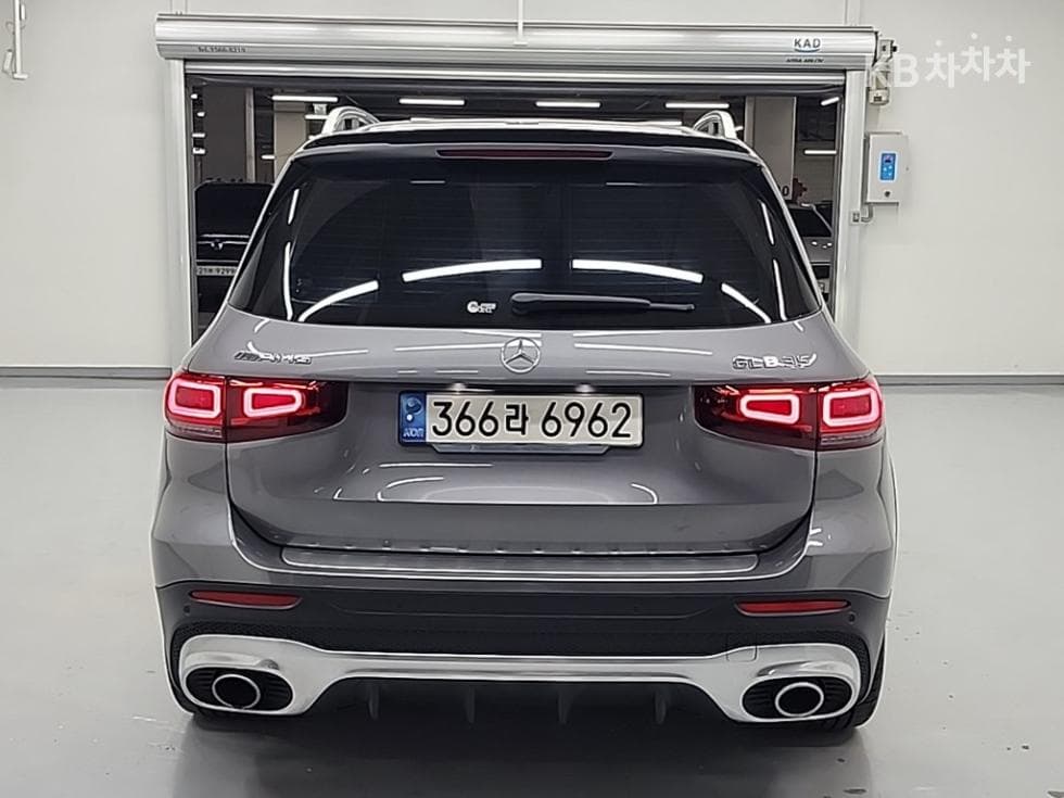 Mercedes-Benz GLB(X247)M-AMG GLB 35 4Matic - 3