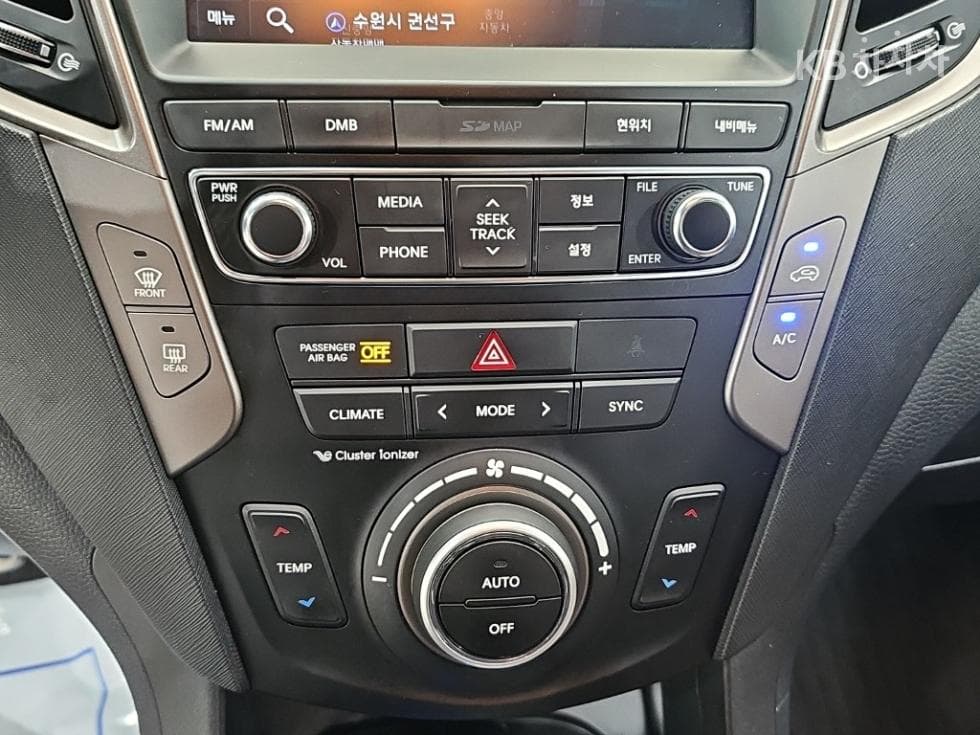 Hyundai Santa Fe The PrimeDiesel R2.2 2WD 5-seater 1 million Standard - 10