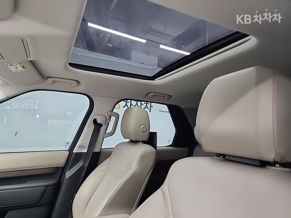 Land Rover 디스커버리53.0 SD6 HSE - 16