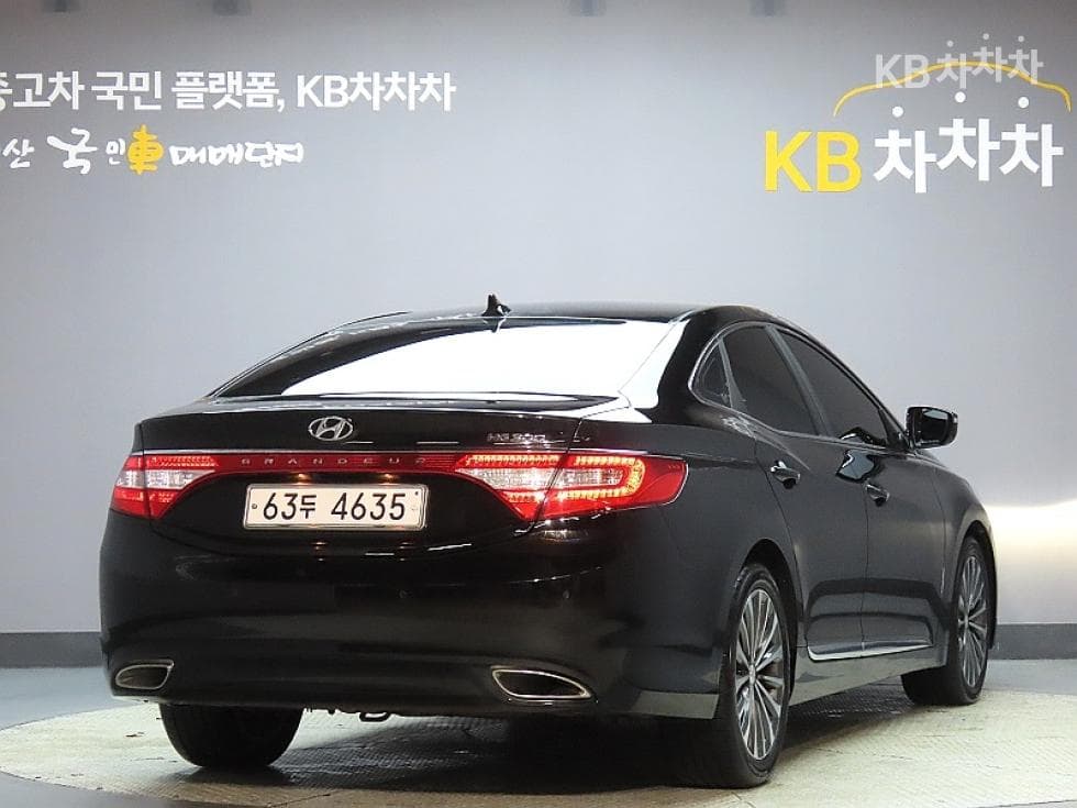 Hyundai Grandeur (Azera)HGHG300 Premium - 2