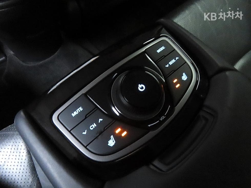 Hyundai Grandeur (Azera)HGHG300 Premium - 18
