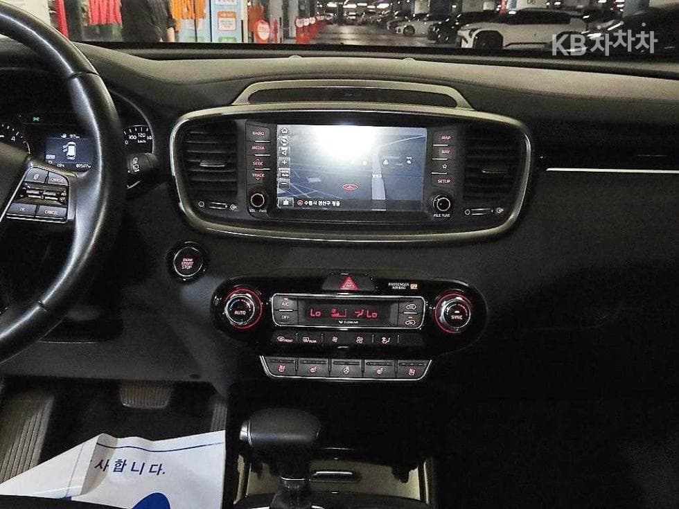Киа The New (фейслифт) Sorento2.2 Дизел 2WD 넘버원 에디션 - 11