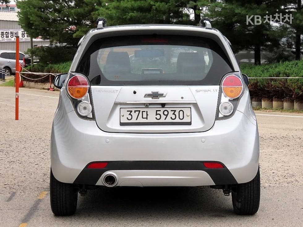 Джи Ем Корея Chevrolet СпаркLT Стандартен - 4