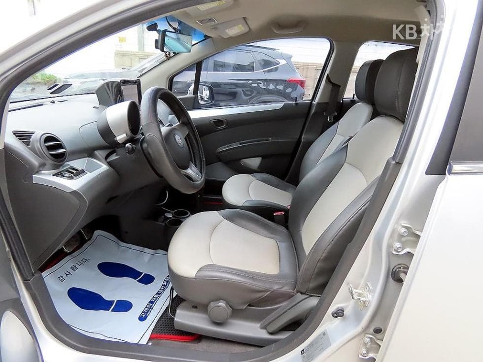 Джи Ем Корея Chevrolet СпаркLT Стандартен - 5