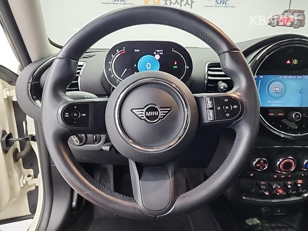 Mini 클럽맨 Second generation1.5 Cooper Classic Standard - 9