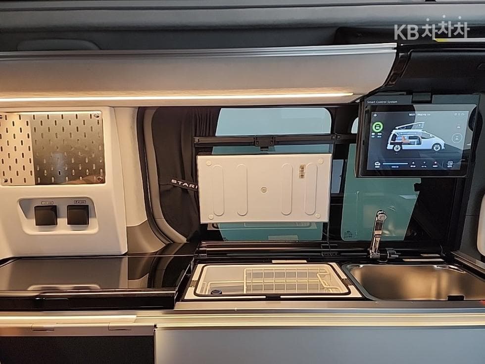 Хюндай Staria Lounge 캠퍼Camper 4 2WD Prestige - 13