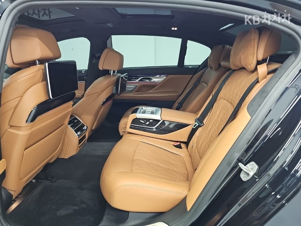BMW 7시리즈 (G11)730Ld xDrive M Sport - 12