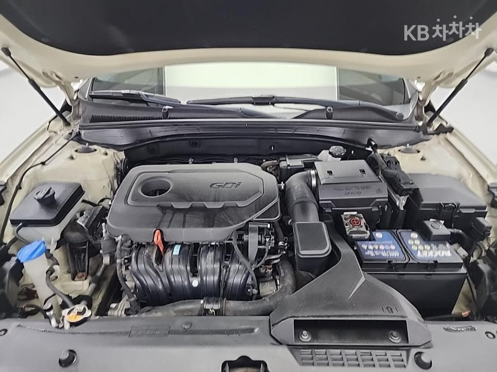 Kia All New K72.4 GDI Prestige - 5