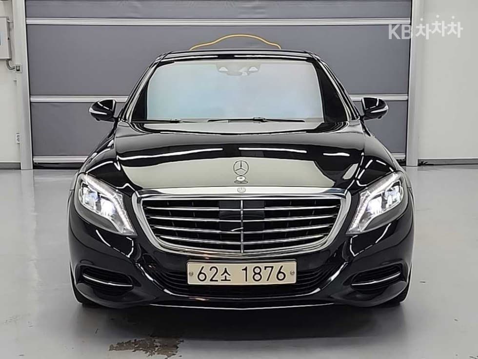 Mercedes-Benz New S-ClassS500L W222 - 2