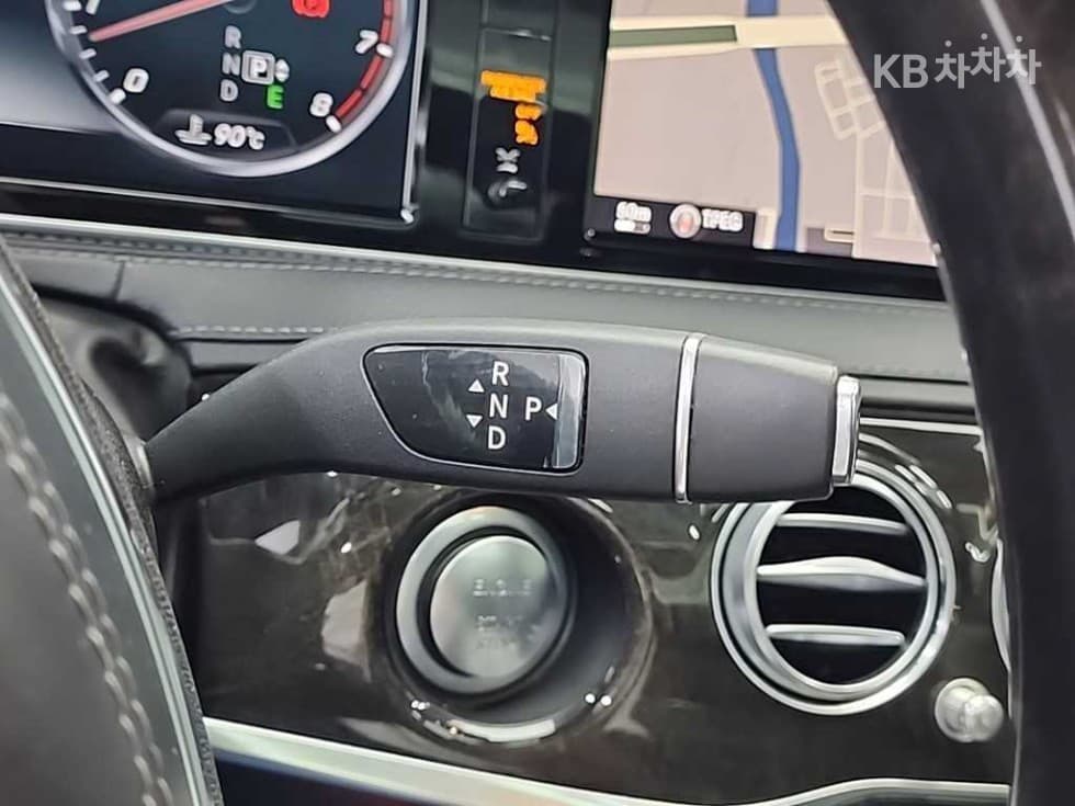Mercedes-Benz New S-ClassS500L W222 - 8