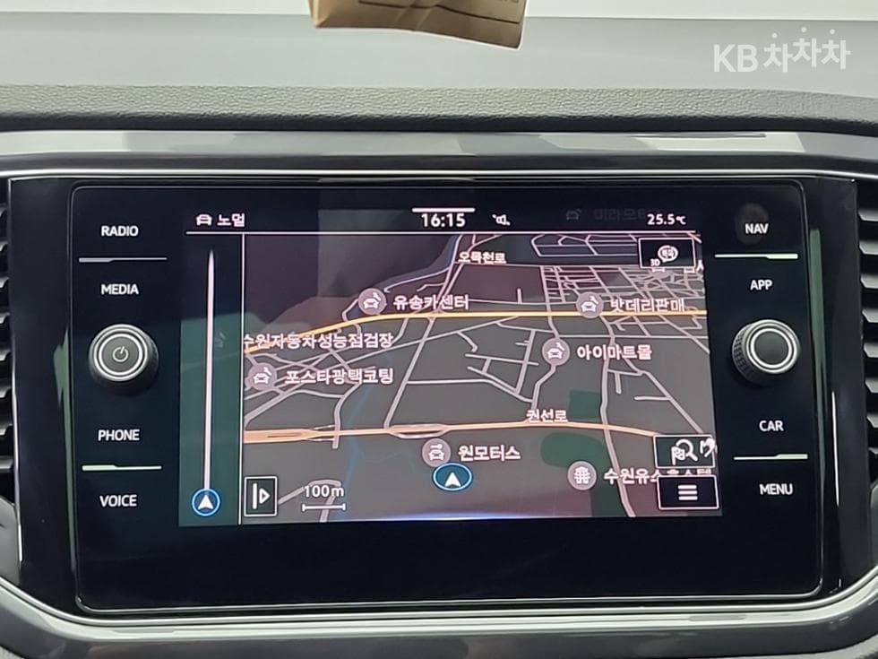 Volkswagen T-Roc2.0 Turbo Diesel Injection Premium - 15