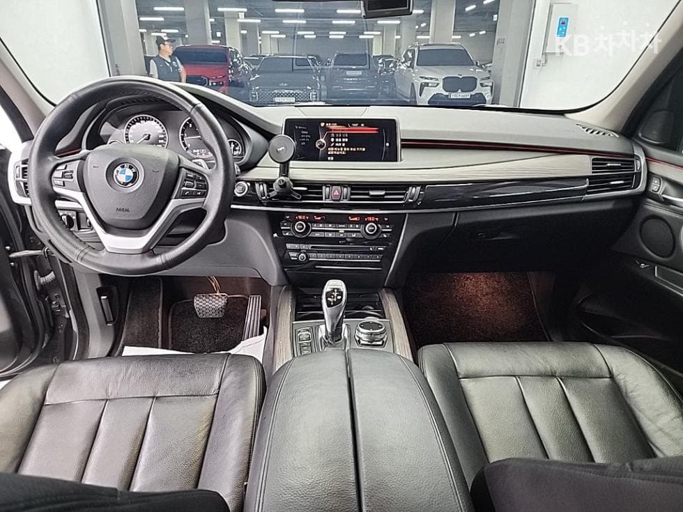BMW X5 (F15)xDrive 30d Стандартен - 7