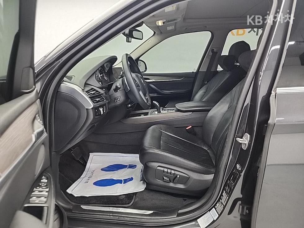 BMW X5 (F15)xDrive 30d Стандартен - 11