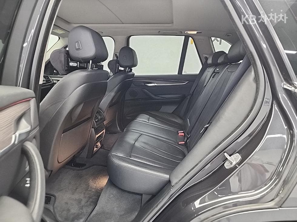 BMW X5 (F15)xDrive 30d Стандартен - 12