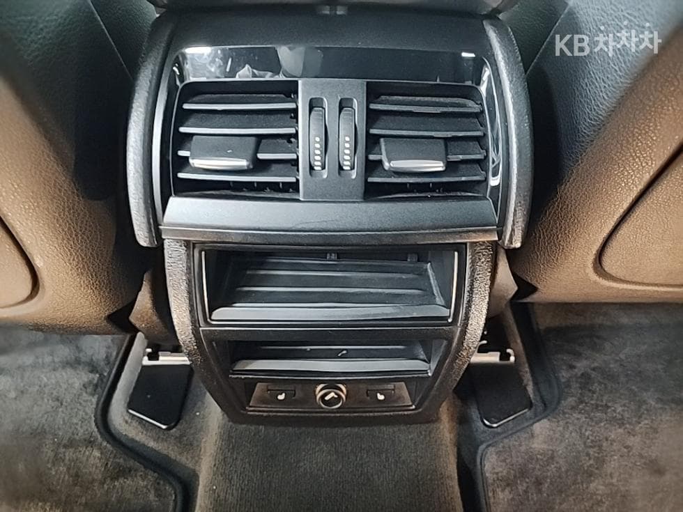 BMW X5 (F15)xDrive 30d Стандартен - 13