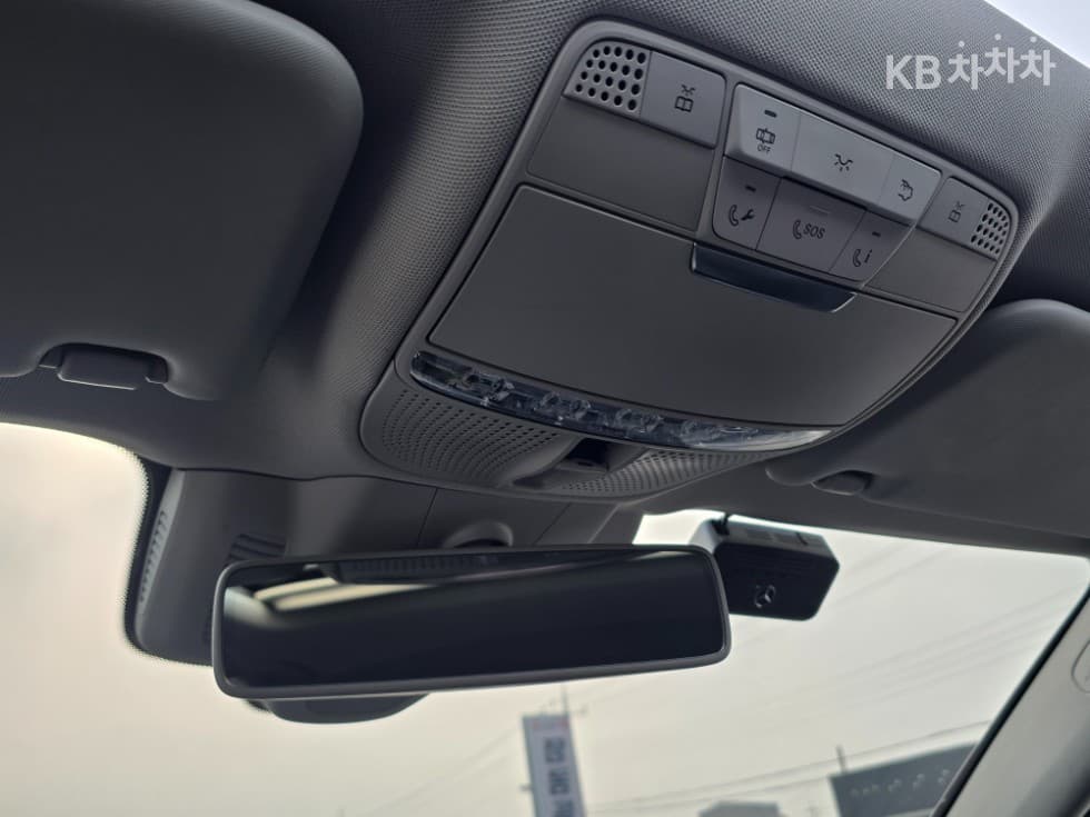 Mercedes-Benz E-Class (W213)E220d Avantgarde - 15