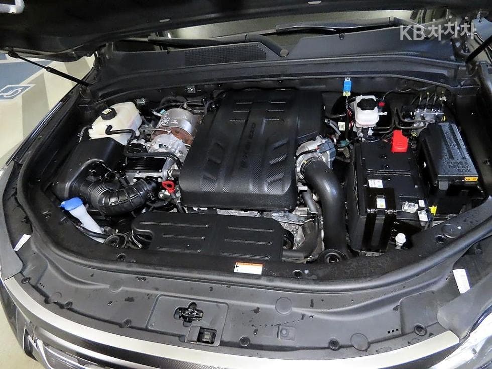 КейДжи Мобилити The New (фейслифт) Rexton 스포츠2.2 4x4 Престиж - 19