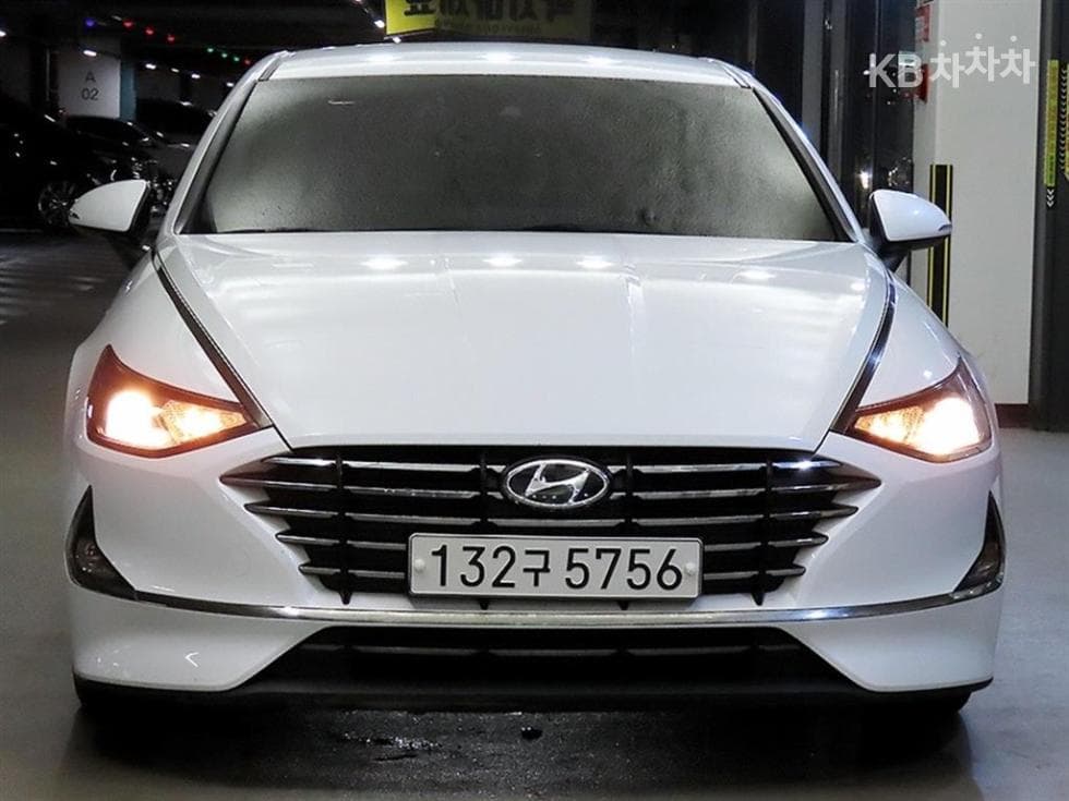 Хюндай Соната (DN8)2.0 LPG Рент-а-кар Смарт - 2