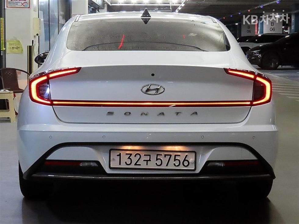Хюндай Соната (DN8)2.0 LPG Рент-а-кар Смарт - 5