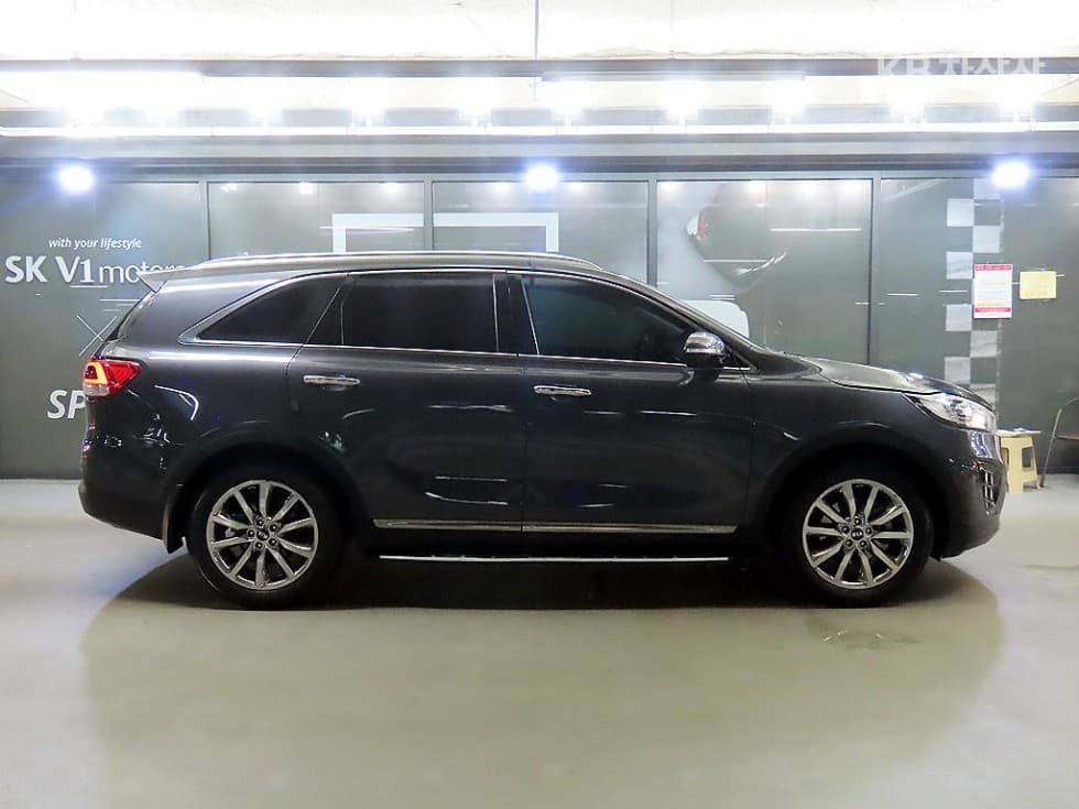 Киа All NewSorentoДизел 2.0 2WD Престиж - 3