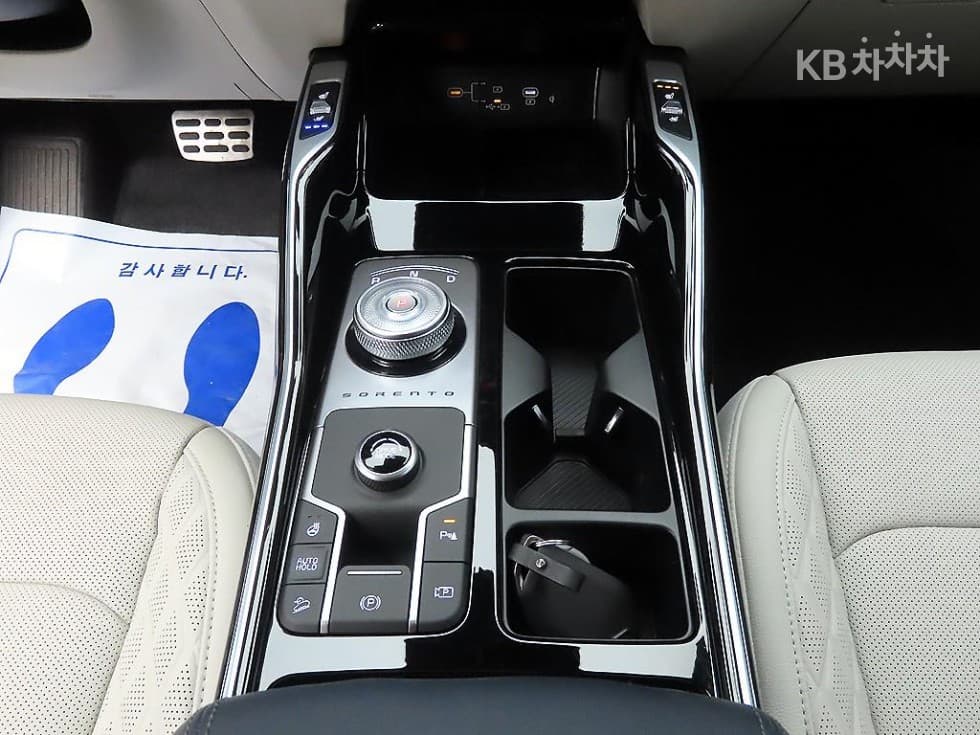 Киа The New (фейслифт) Sorento Хибрид MQ41.6T HEV 2WD X-Line - 10