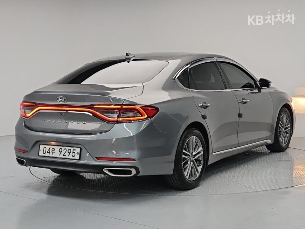 Хюндай Grandeur (Azera)IG2.4 Premium Стандартен - 4
