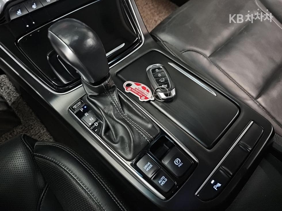 Хюндай Grandeur (Azera)IG2.4 Premium Стандартен - 8