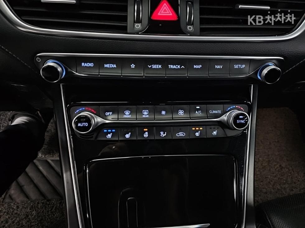 Хюндай Grandeur (Azera)IG2.4 Premium Стандартен - 10
