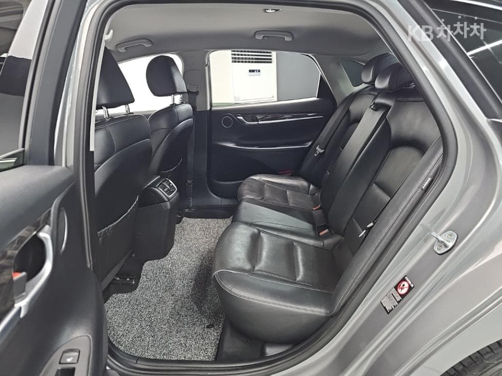 Хюндай Grandeur (Azera)IG2.4 Premium Стандартен - 12