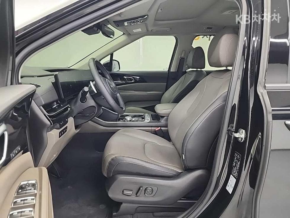 Kia The New (facelift) Carnival Hybrid 4th generation1.6 HEV 9-seater Signature - 11