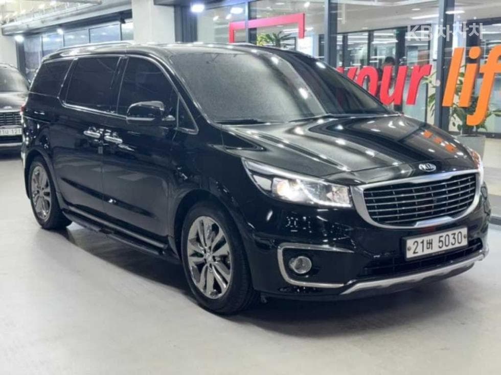 Киа All New Канивал 9-местен 2.2 Дизел Noblesse - Image 1