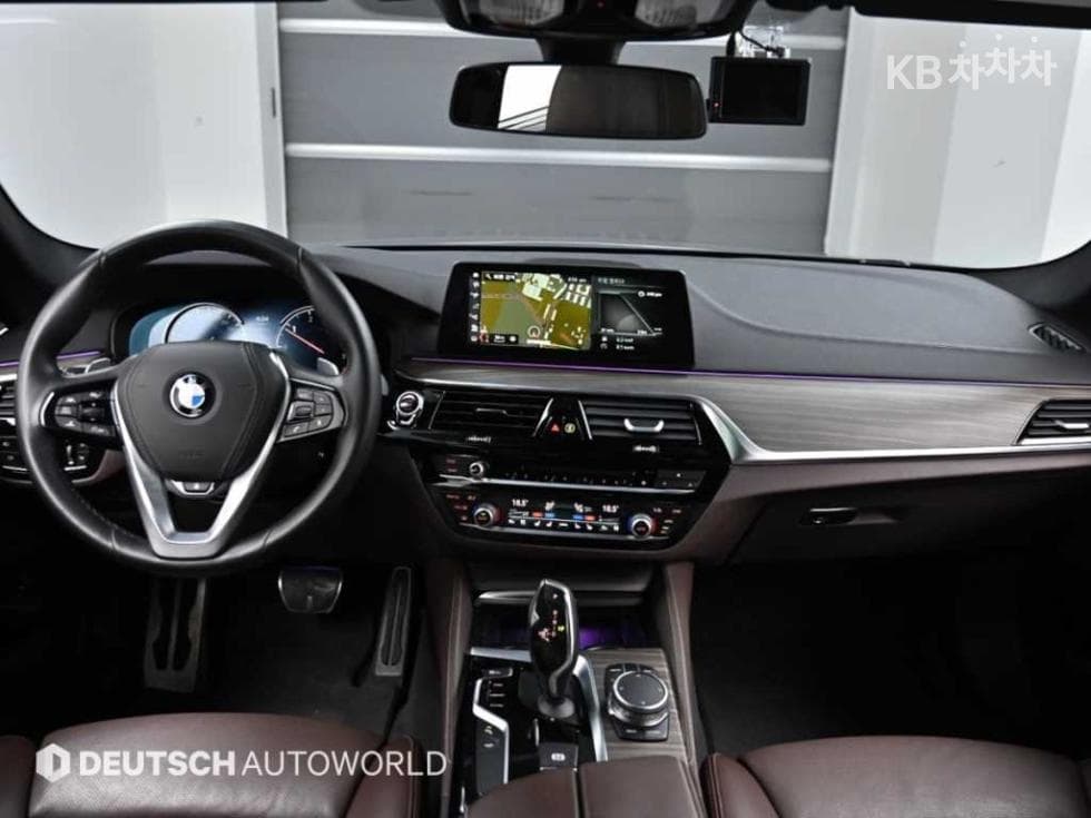 BMW 올Нов5 Серия (G30)520d M Sport Plus - 7