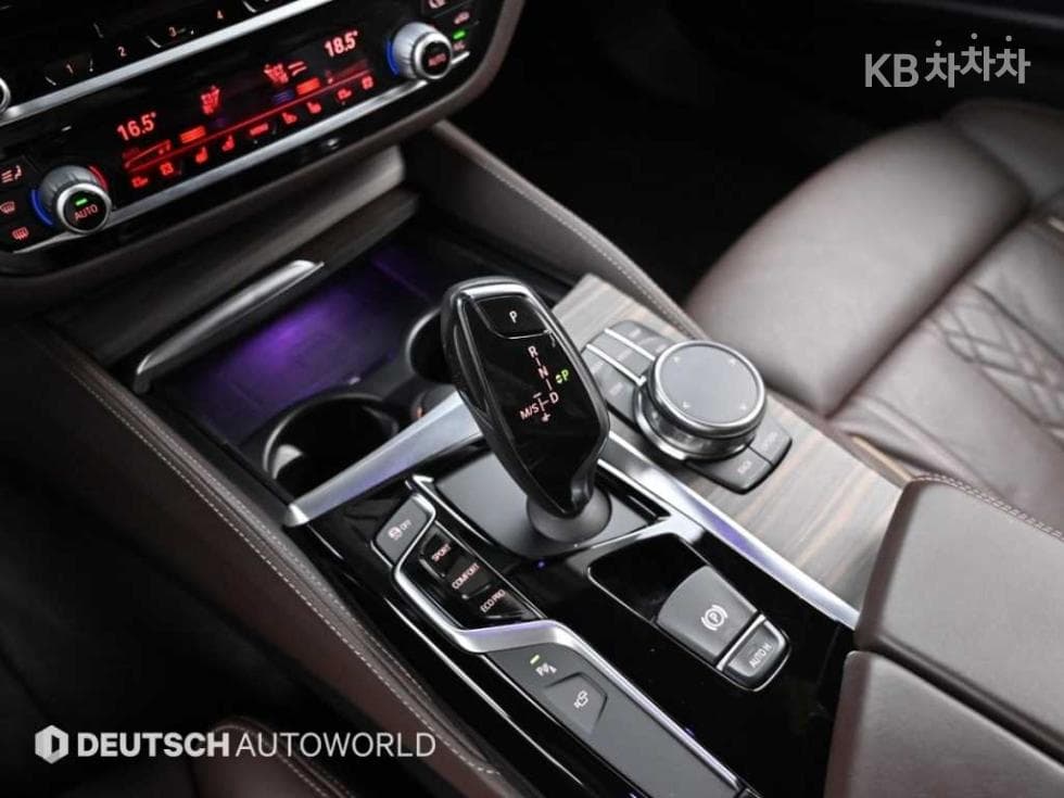 BMW 올Нов5 Серия (G30)520d M Sport Plus - 9