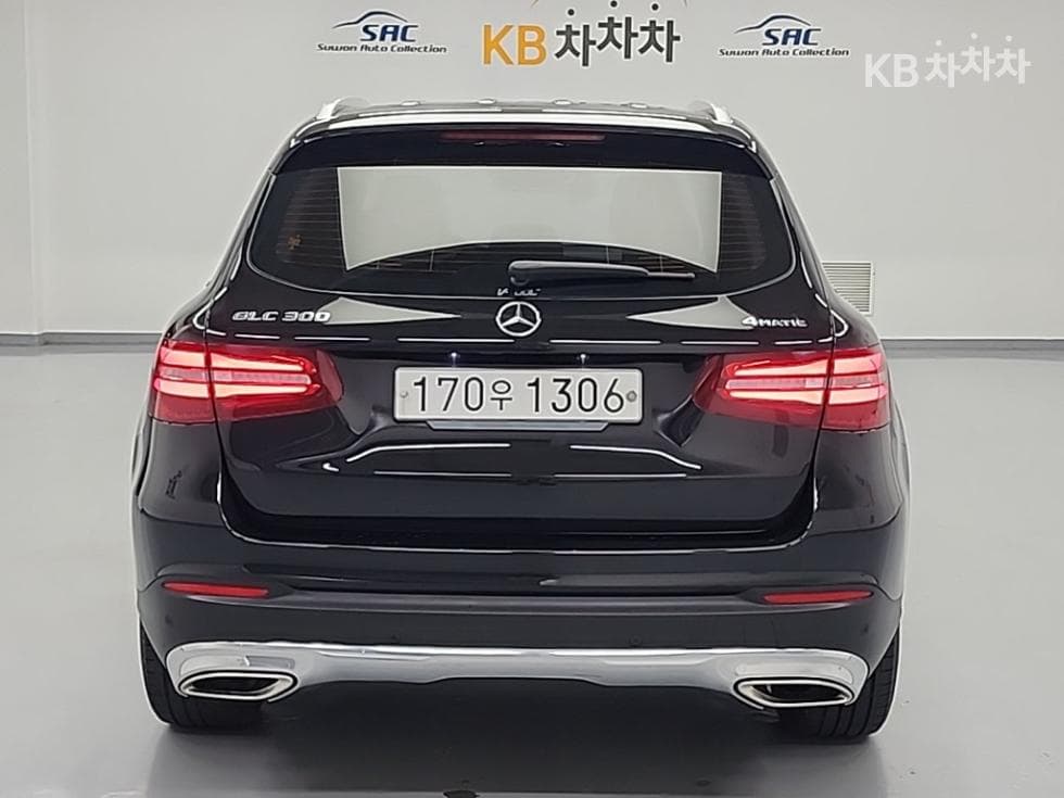 Mercedes-Benz GLC(X253)300 4Matic Standard - 3