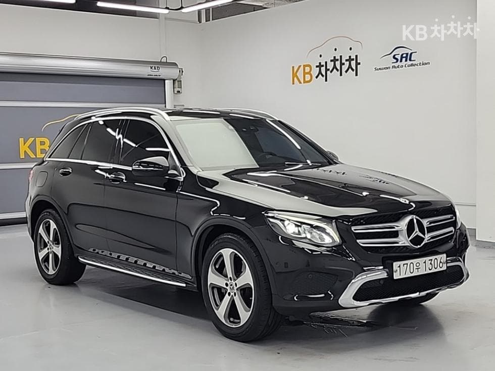 Mercedes-Benz GLC(X253)300 4Matic Standard - 4