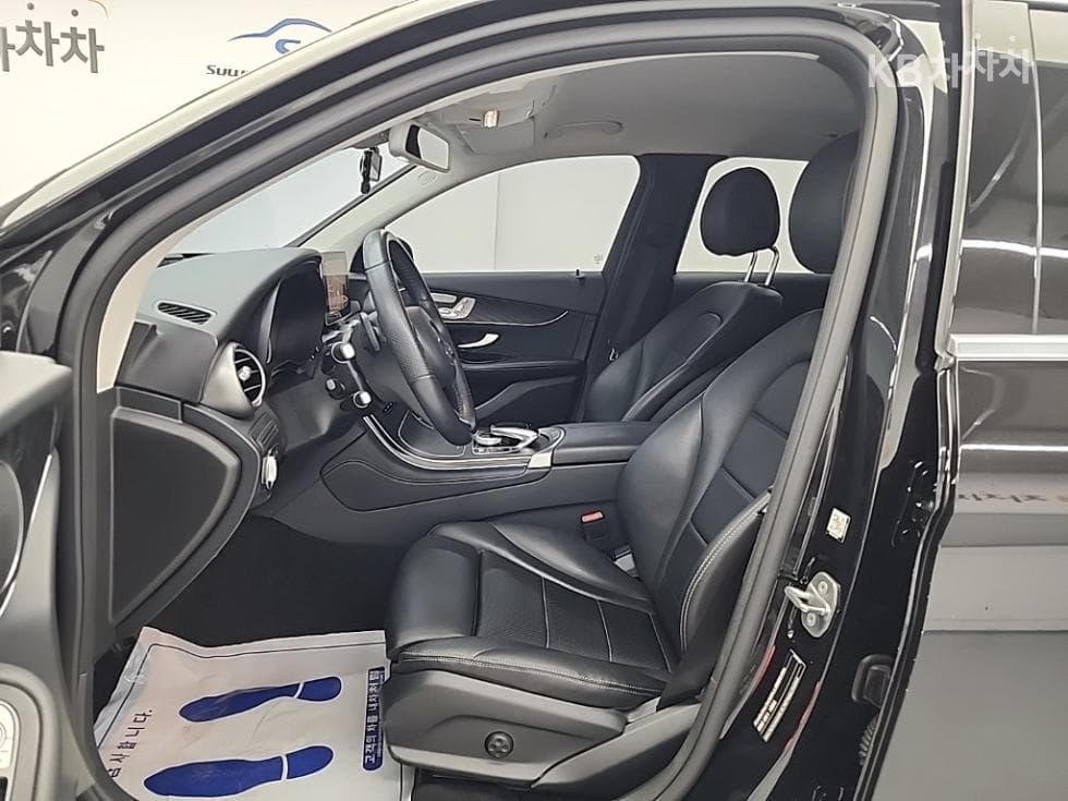 Mercedes-Benz GLC(X253)300 4Matic Standard - 11