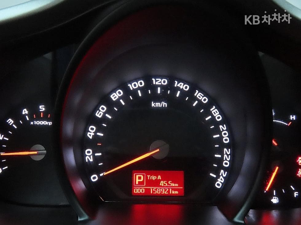 Киа The New (фейслифт) Sportage RДизел 2WD Тренди - 8