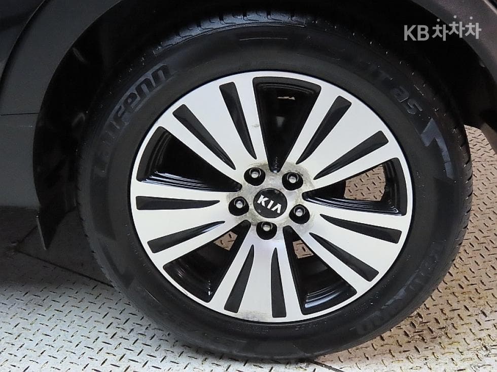Киа The New (фейслифт) Sportage RДизел 2WD Тренди - 20