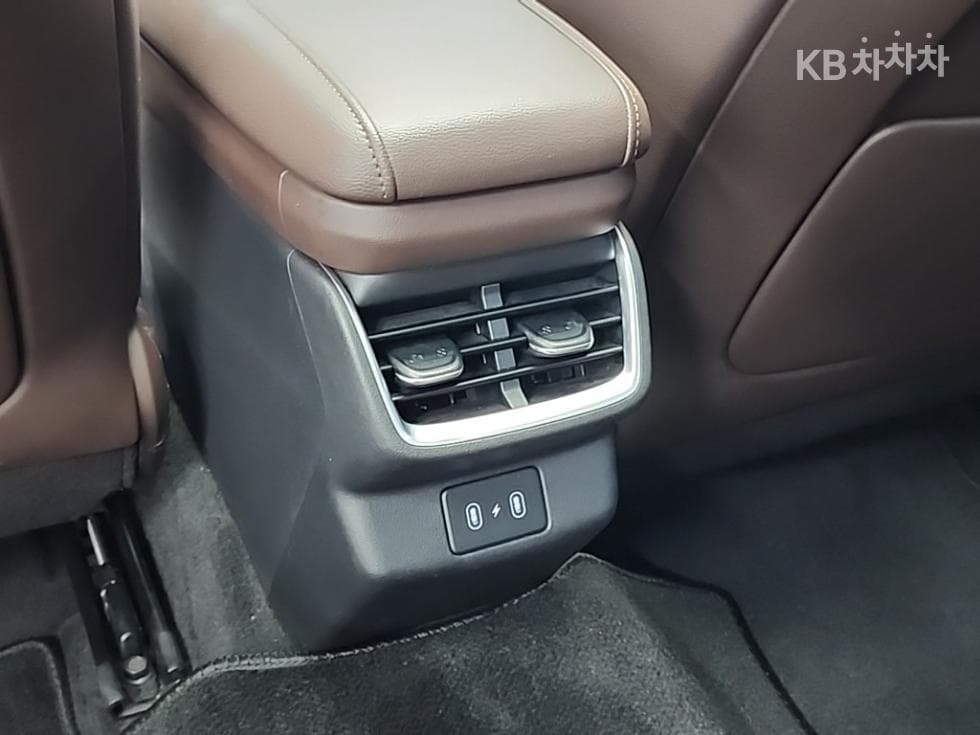 Хюндай Ди Всеново Grandeur (Azera)2.5L бензин 2WD Premium - 13