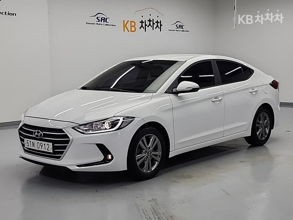 Хюндай Avante (Elantra)AD 1.6 GDi Смарт Специал (специален признак/издание) - Image 1