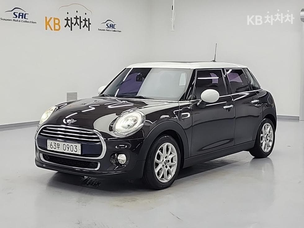Мини Cooper 5-врати 1.5 하이트림 - Image 1