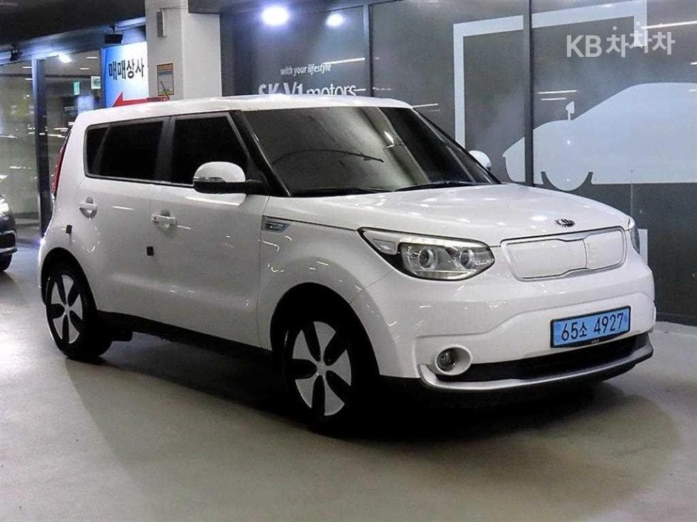 Киа Soul EV EV - Image 1