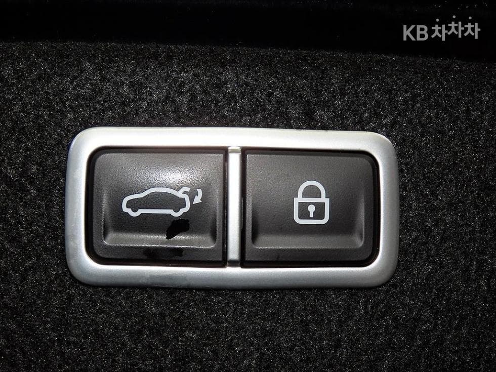Дженезис G80(RG3)2.5 Турбо Бензин Директ Инжекция 2WD - 16
