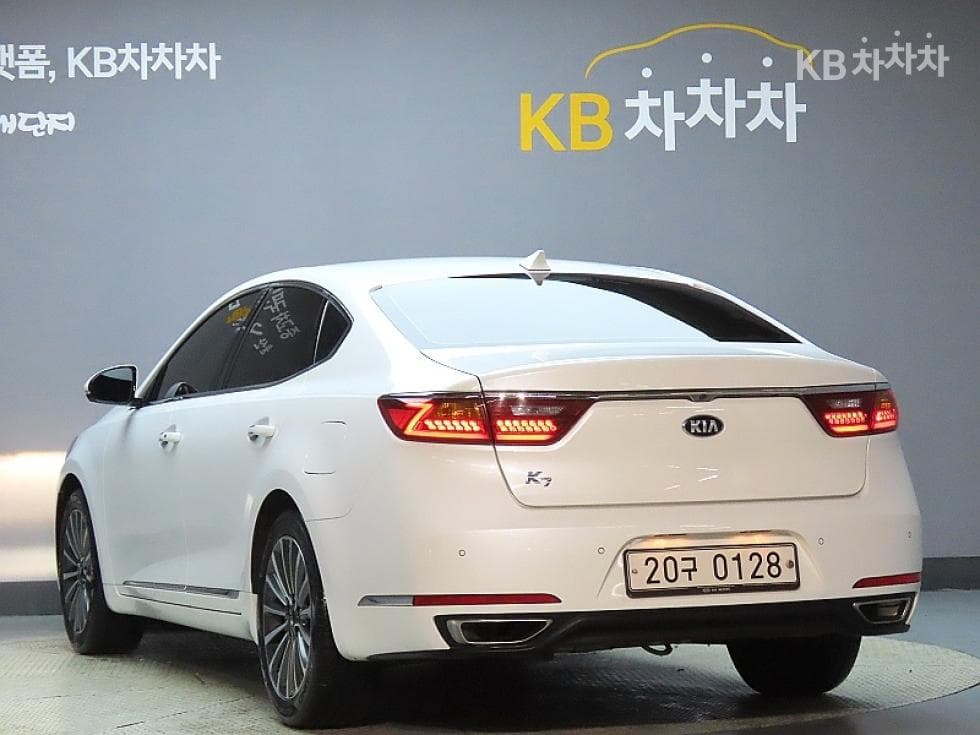 Kia All New K72.4 GDI Prestige - 4