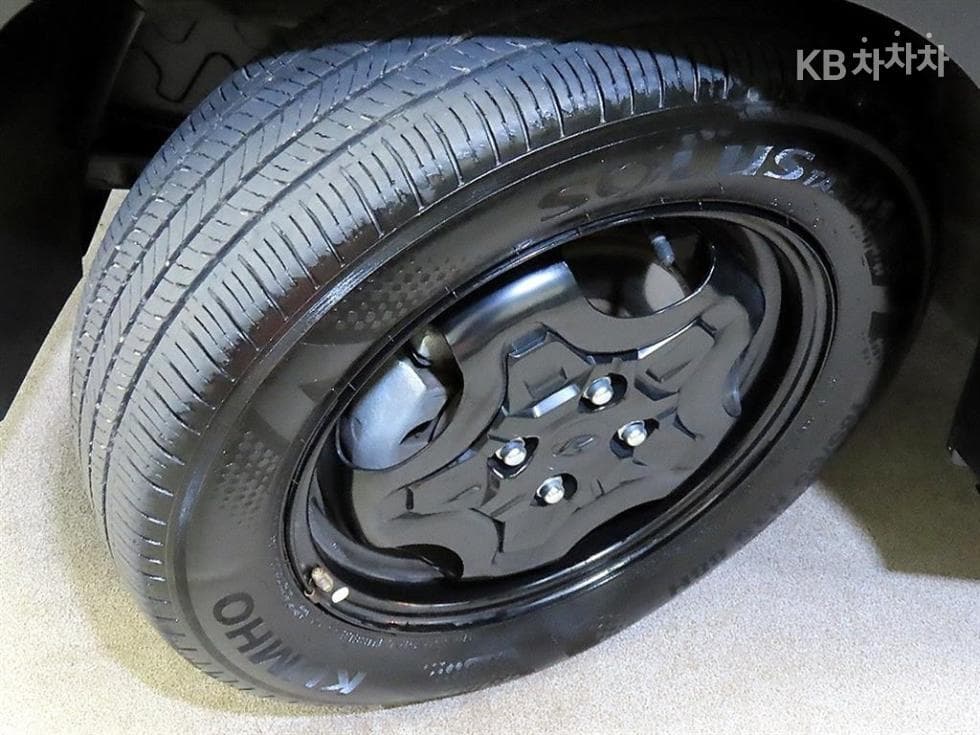 Хюндай Каспър1.0 Турбо Бензин 디 에센셜 - 19