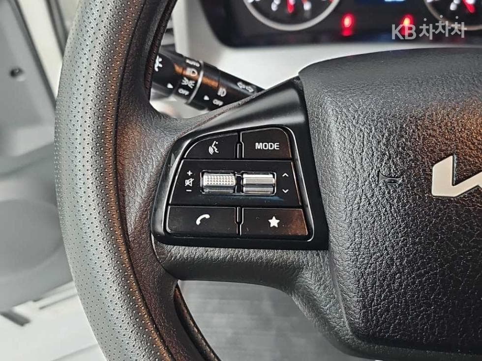 Киа The New (фейслифт) Бонго 3 (лек)LPG 1 тон Двойна Кабина Удължено междуосие 2WD L - 16