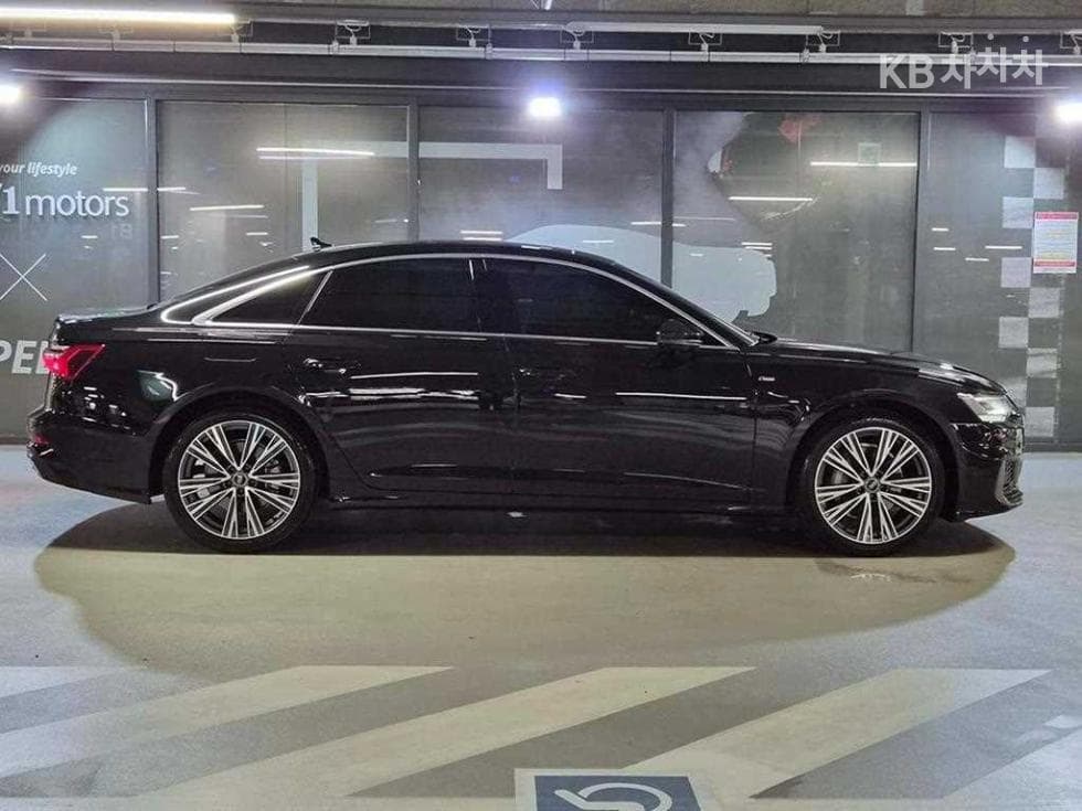 Ауди A6(C8)45 TFSI Quattro Premium - 3